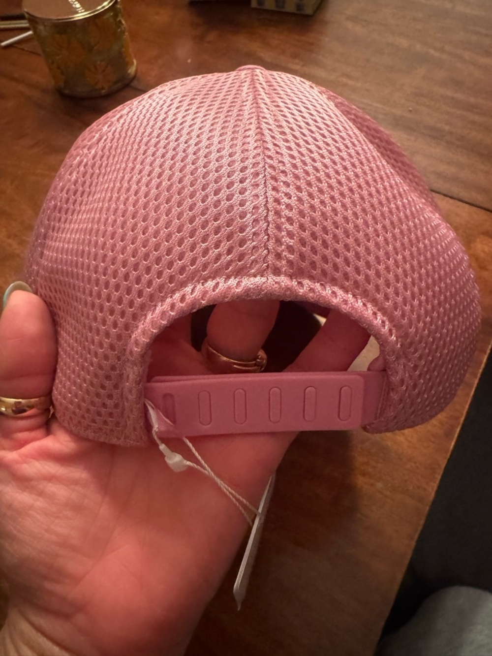 Lululemon Pink Mesh Trucker Hat, L/XL NWT original - Picture 4 of 5